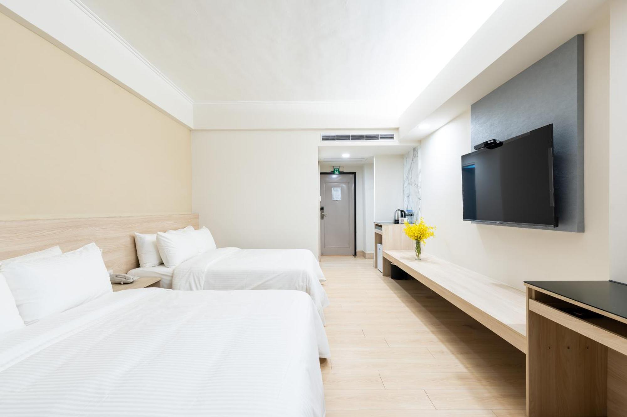 טאיצ'ונג Etung Hotel מראה חיצוני תמונה