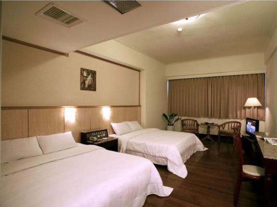 טאיצ'ונג Etung Hotel מראה חיצוני תמונה